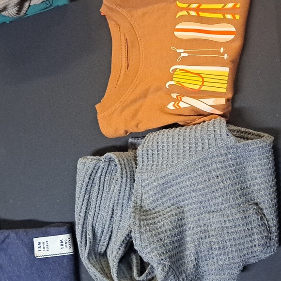 18 Month Lot - Picture 6 of 7